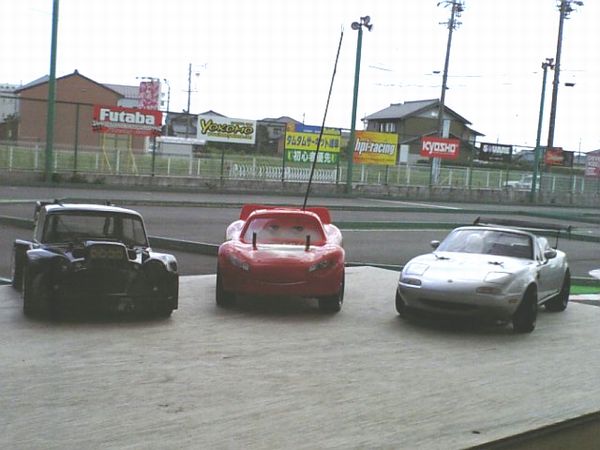 rtH[